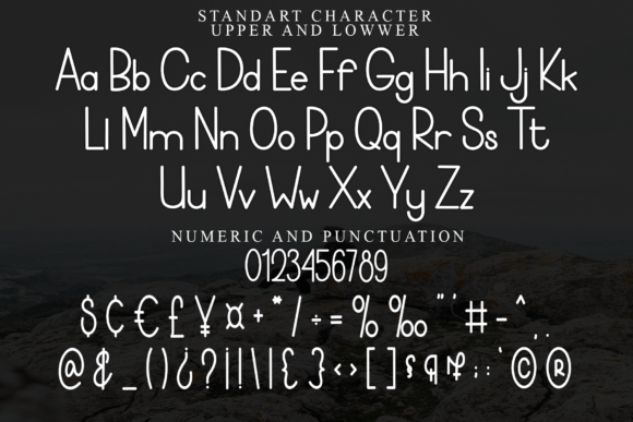 Blackish Font - Preview 5