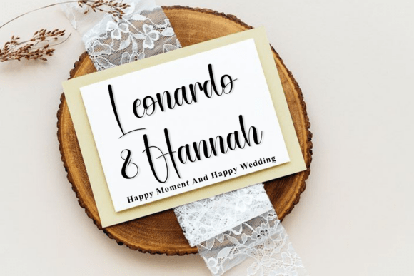 Amanda Font - Preview 2