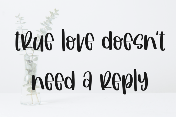 Romantika Font PNG with transparent background - Preview 1