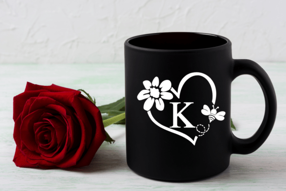 Bee Heart Frame Font - Preview 5