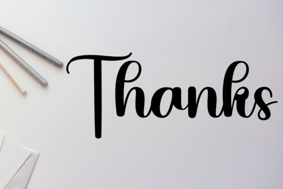 Creative Signature Font - Preview 2
