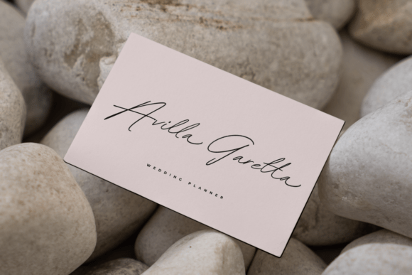 Madden Guilla Font PNG with transparent background - Preview 2