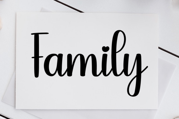 Berries Font - Preview 3