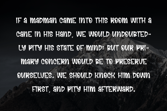 Black Varsity Font - Preview 5