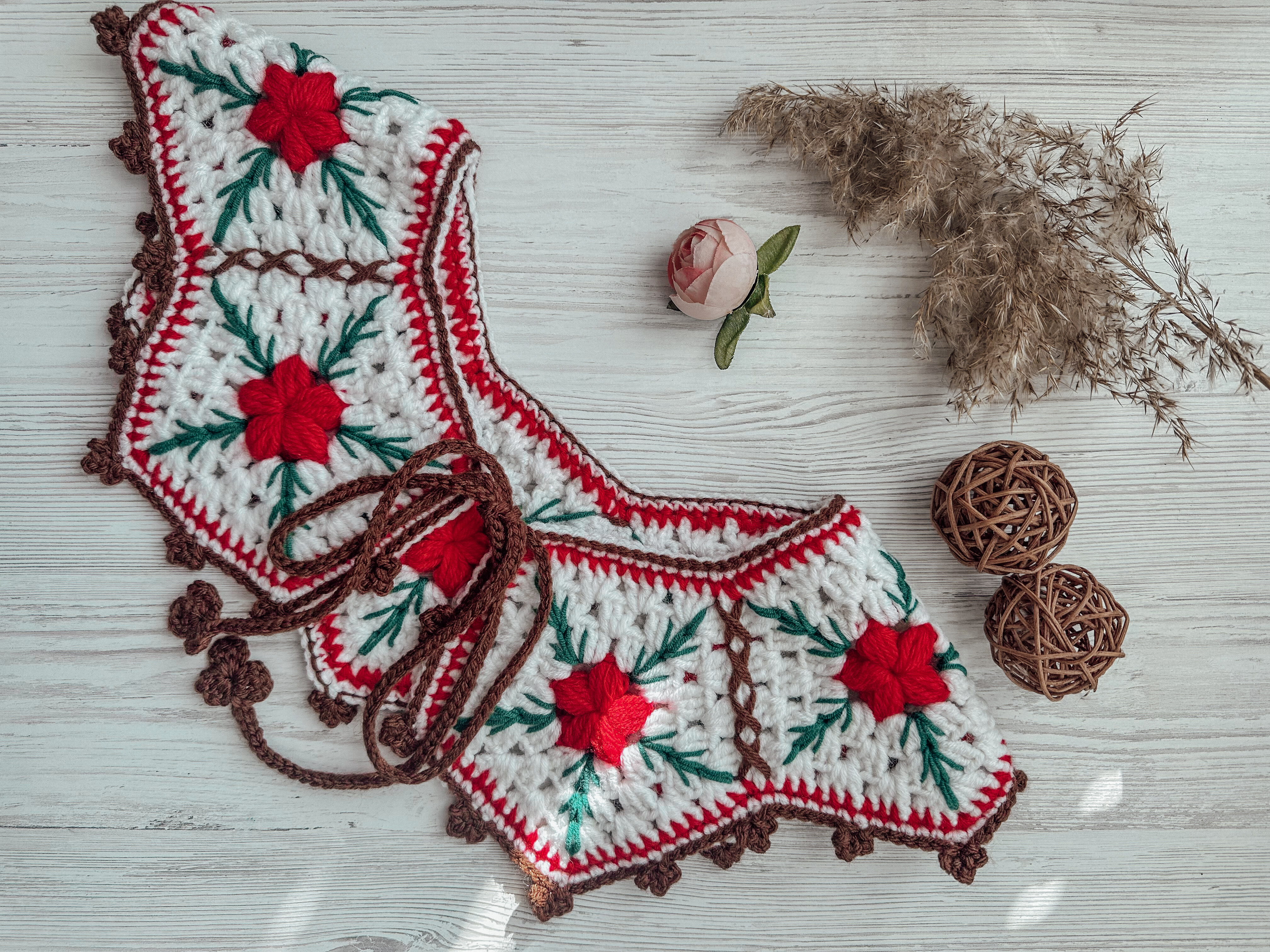 Crochet Pattern Collar Granny Pentagon