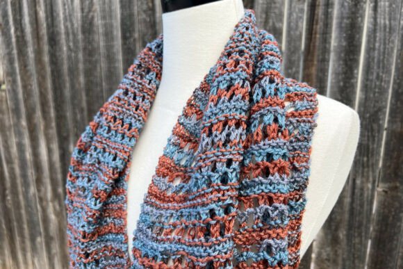 Textured knit scarf