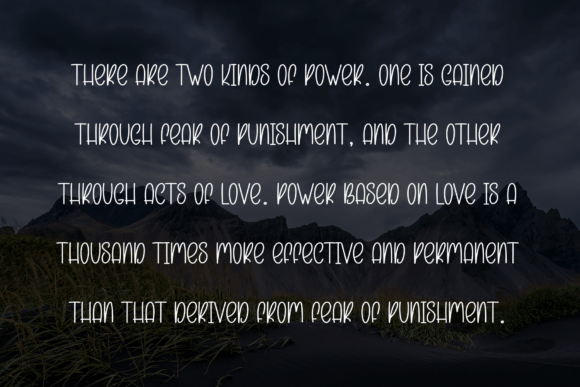 Black Pepper Font - Preview 5