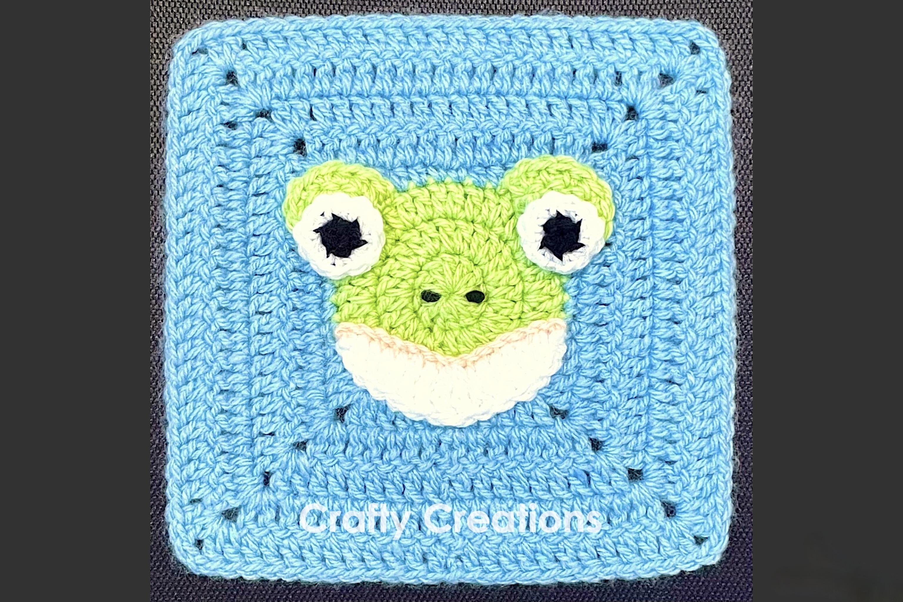 Frog Granny Square Crochet Pattern