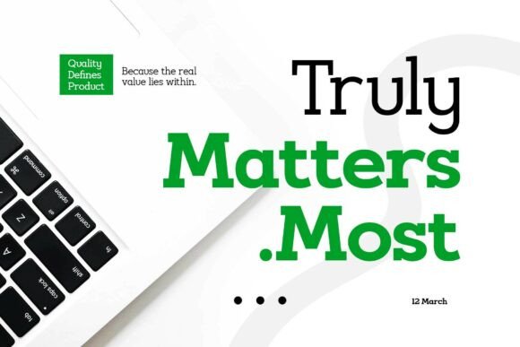 Hugells Font - Preview 1