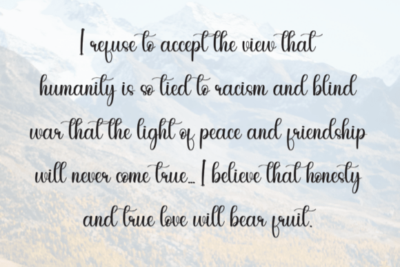 Butterfly Font - Preview 5