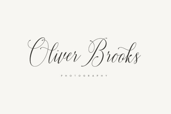 Calistra Calligraphy Font - Preview 1