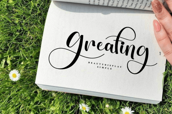Graduating Font - Preview 1