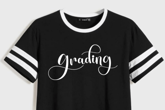 Graduating Font - Preview 3