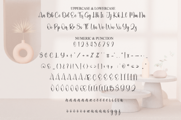 Display Minimalist Font - Preview 6