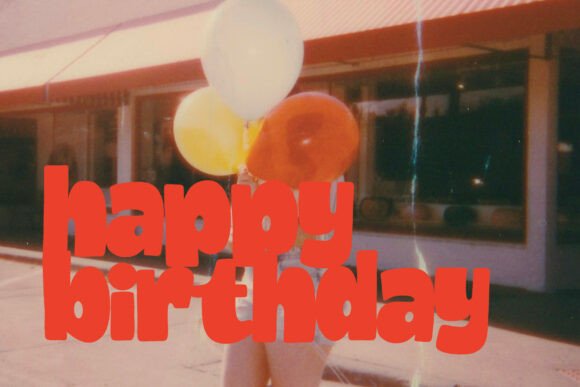 Combe Font - Preview 1