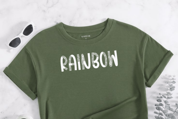 Design Clothes Font - Preview 1