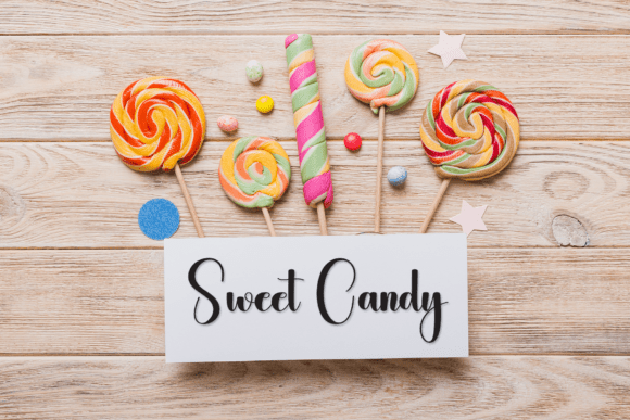 Antique Hologram Font - Preview 2