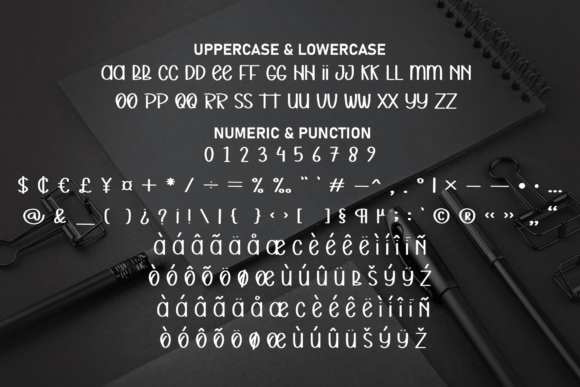 Black Mockup Font - Preview 6