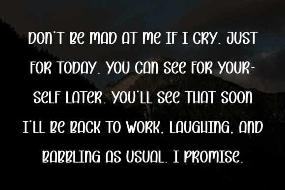 Black Moon Font - Preview 5