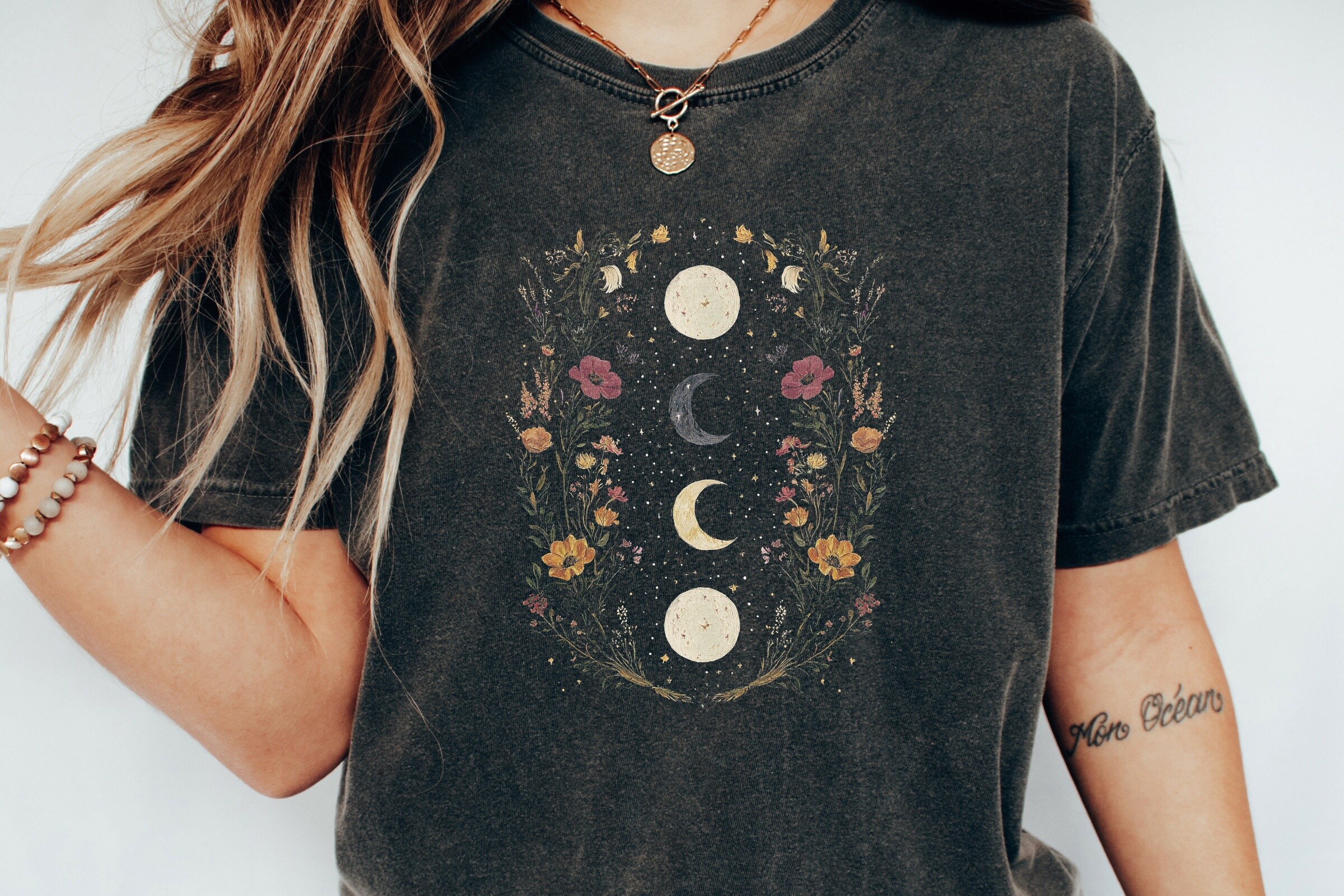 Floral Moon Phases & Stars Design Png