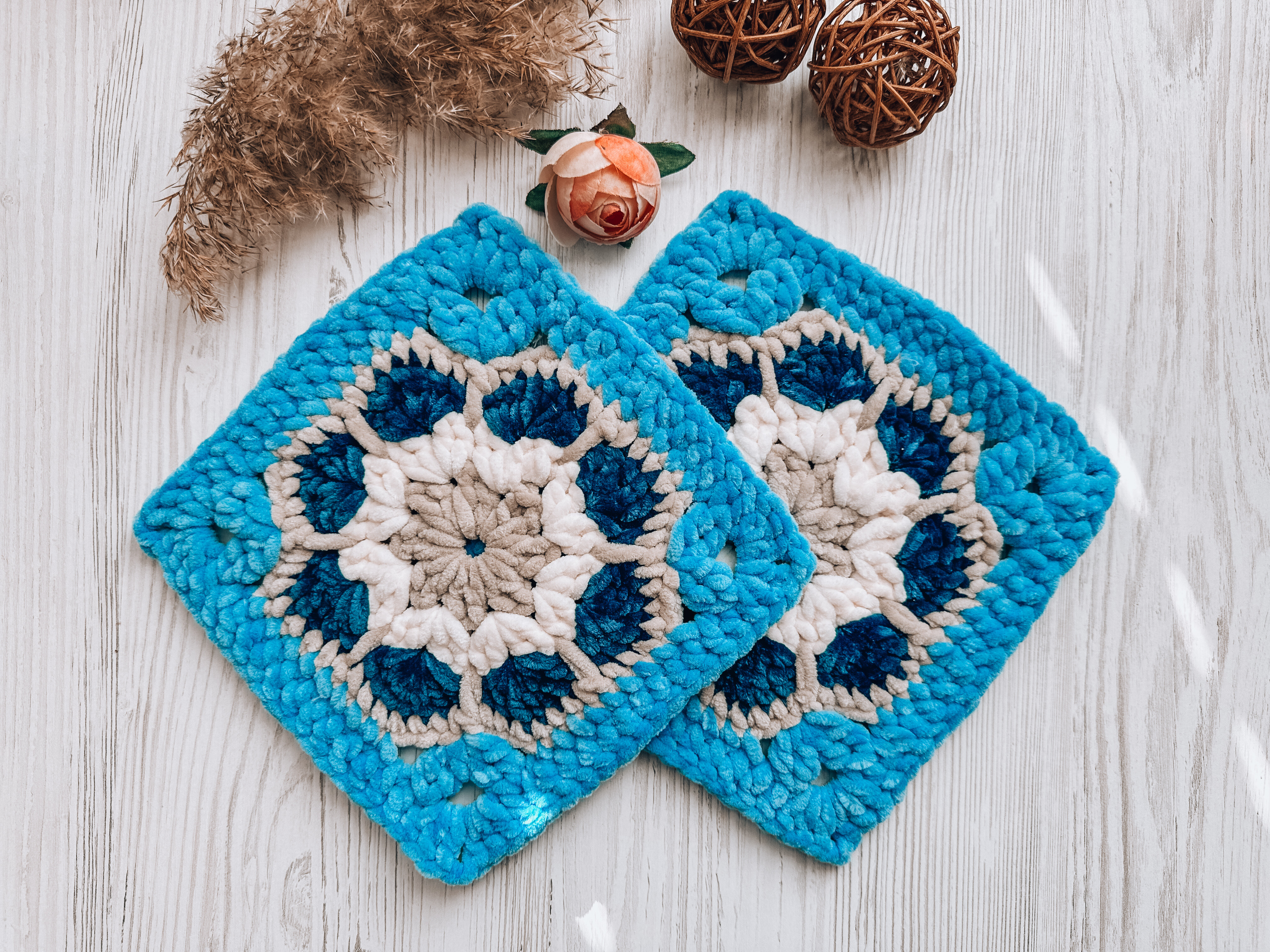 Crochet Pattern Plush Granny Square PDF