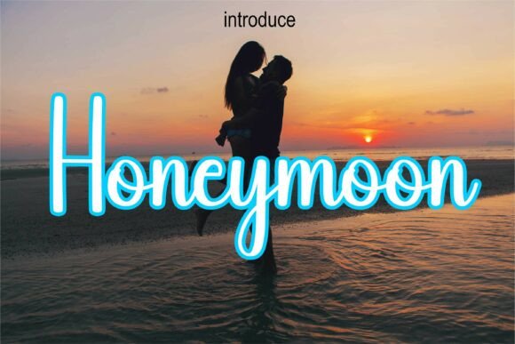 Honeymoon Font - Preview 1
