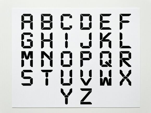 Efram Font - Preview 3