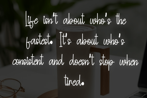 Chubby Tumbler Font PNG with transparent background - Preview 3