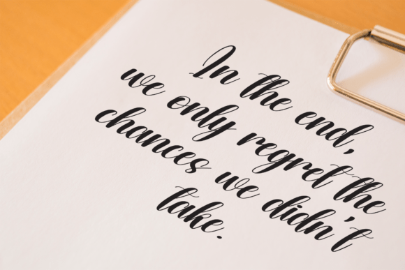 Bulky Font - Preview 2