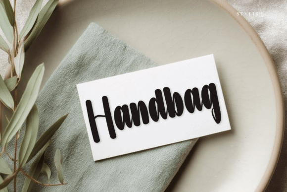 Hunting Season Font - Preview 6