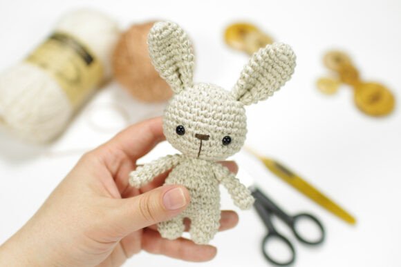Small Crochet Bunny