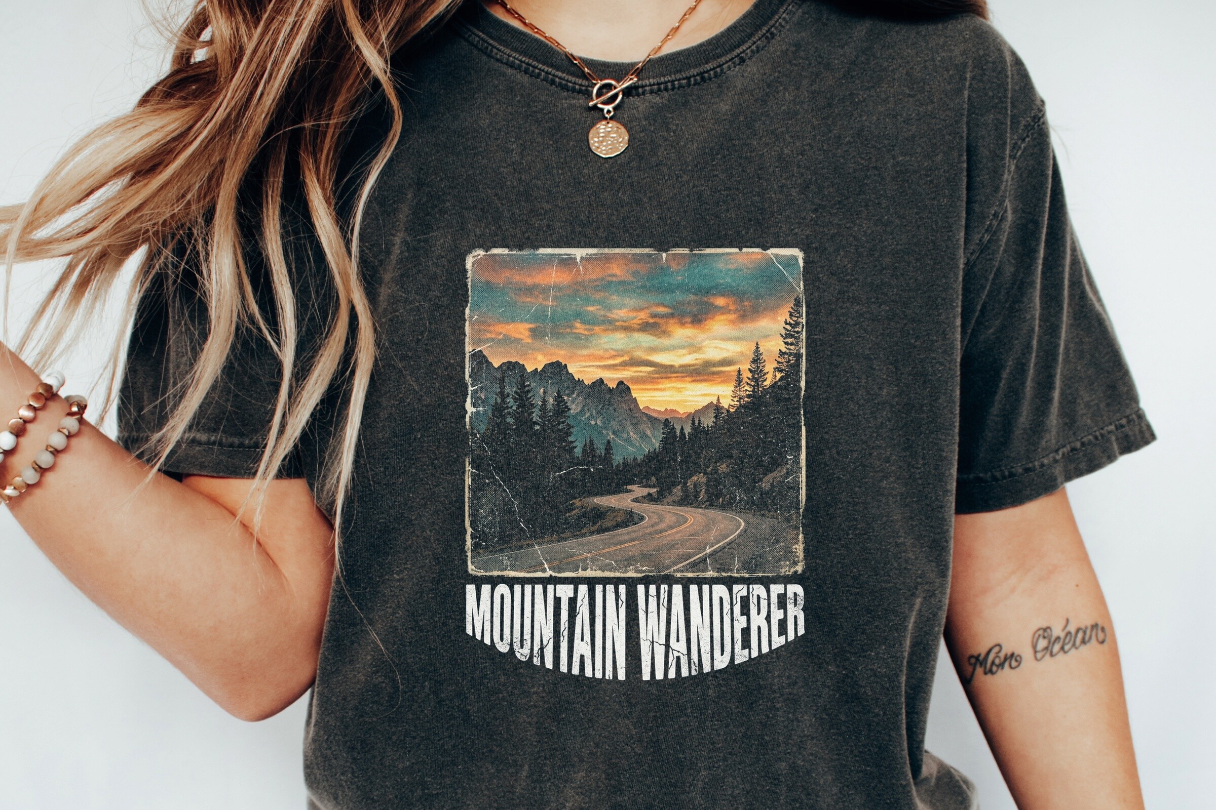 Wanderer Graphics Mountain Wanderer Retro Sunset Road Graphic by gregoraciiart · Creative ...