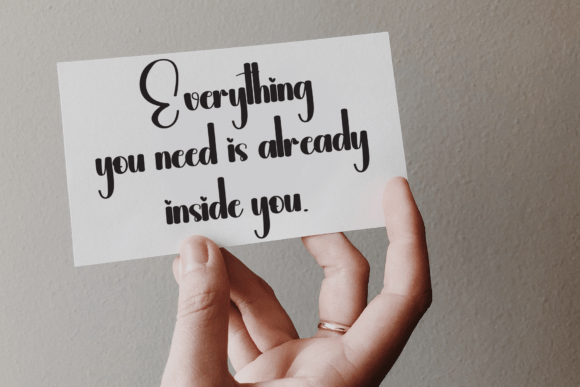 Bundling Font - Preview 2