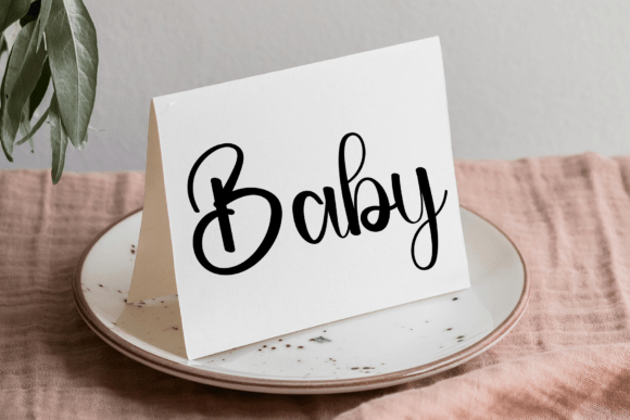 Delights Font - Preview 2