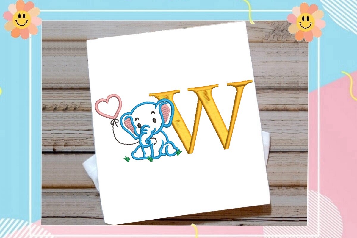 W Letter Cute Elephant Decor