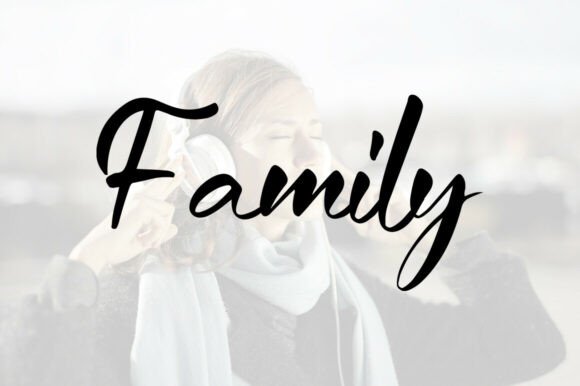 Heritage Font - Preview 3