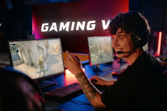 Gaming V Font - Preview 1