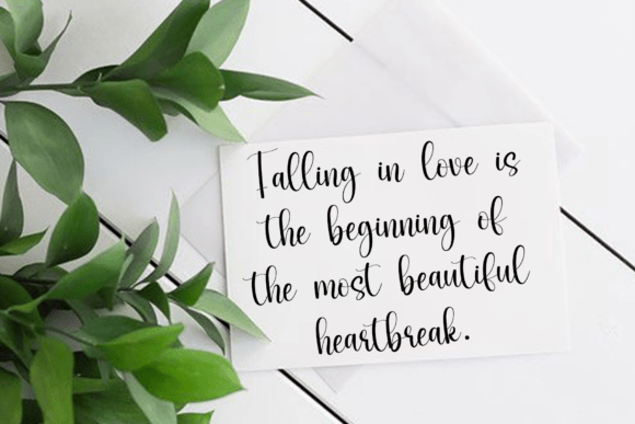 Greating Font - Preview 3