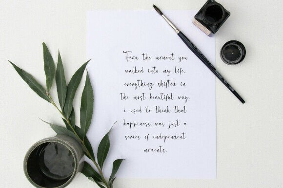 Batavia Symphony Font - Preview 5