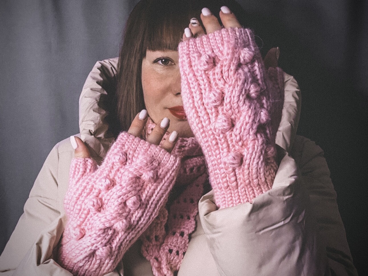 Crochet Pattern Women Mitten PDF Video