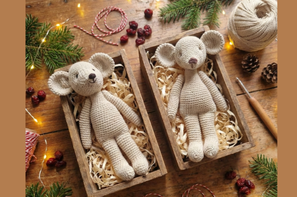 Amigurumi Crochet Mouse Pattern PDF