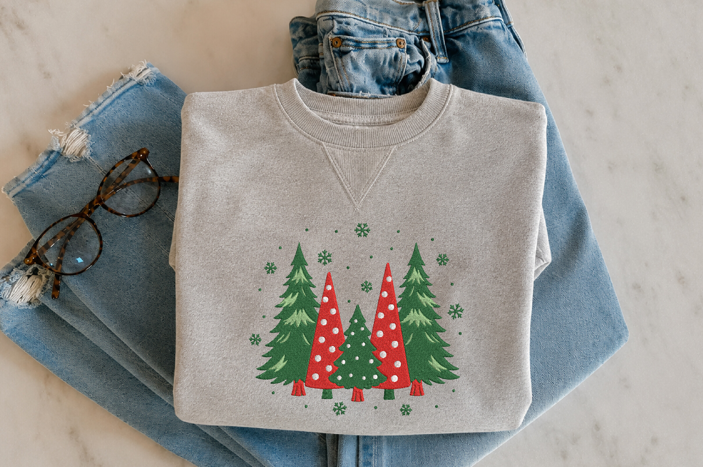Christmas Tree Embroidery Design - photo 5