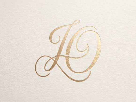 JO Elegant Intertwined Monogram Logo