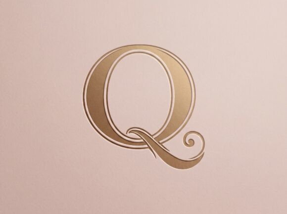 Q Love Romantic Monogram Logo