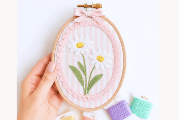 Daisy Flower Hand Embroidery Pattern