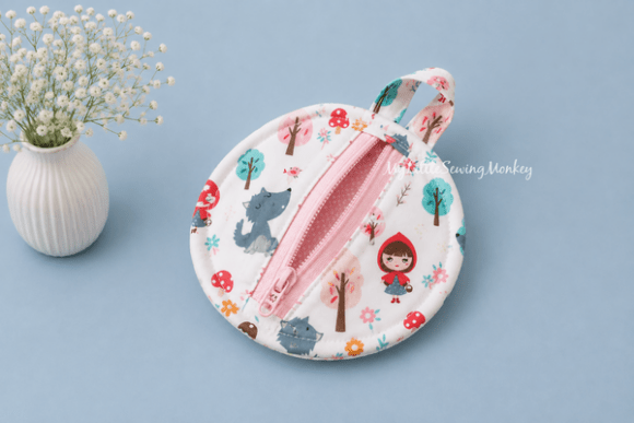 Round Zippered Coin Purse Sewing Pattern