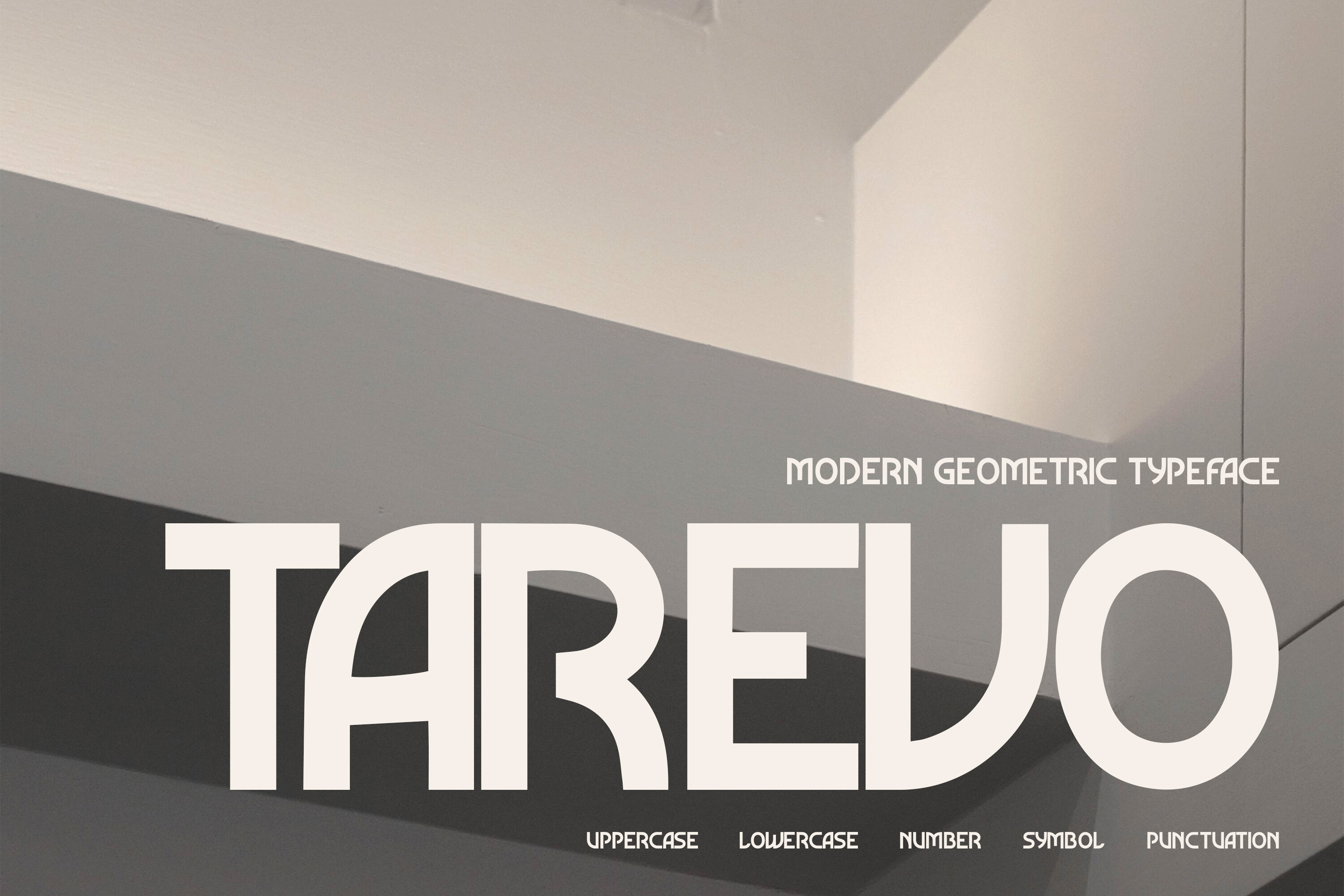 Tarevo font preview, round geometric sans