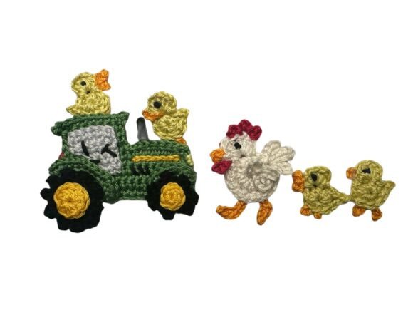 Tractor Chicken Crochet Applique Pattern