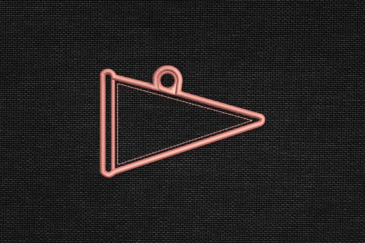 Pennant Shaped Bag Tag Applique